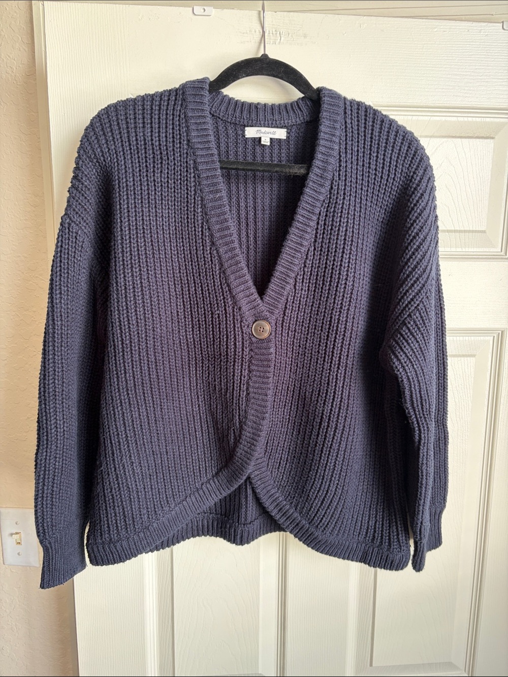 Madewell Dark Navy Ribbed V-Neck Button Cardigan